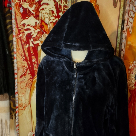 Faux Fur Blue Zip Up - Picture 2 of 7